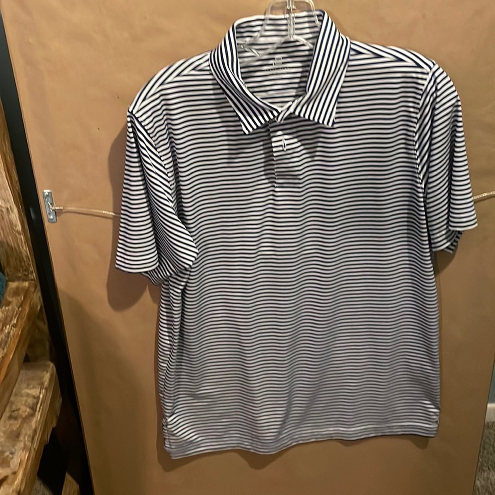 Young men golf shirt, black and white strips